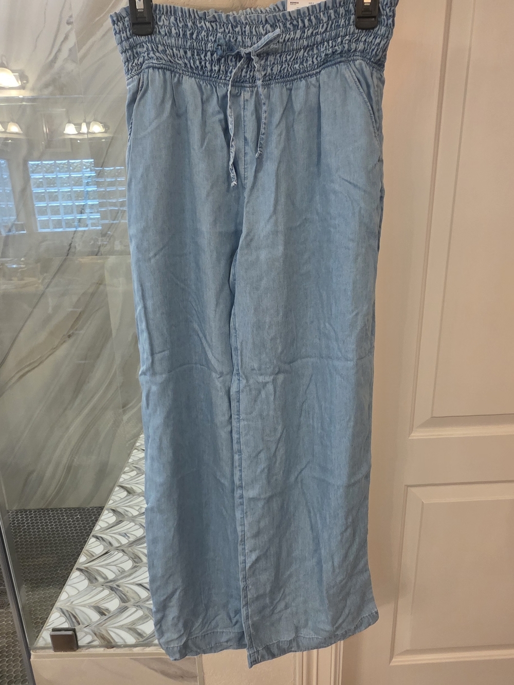 Kohl's Light Blue Chambray High-Rise Wide Leg Pants Size Small